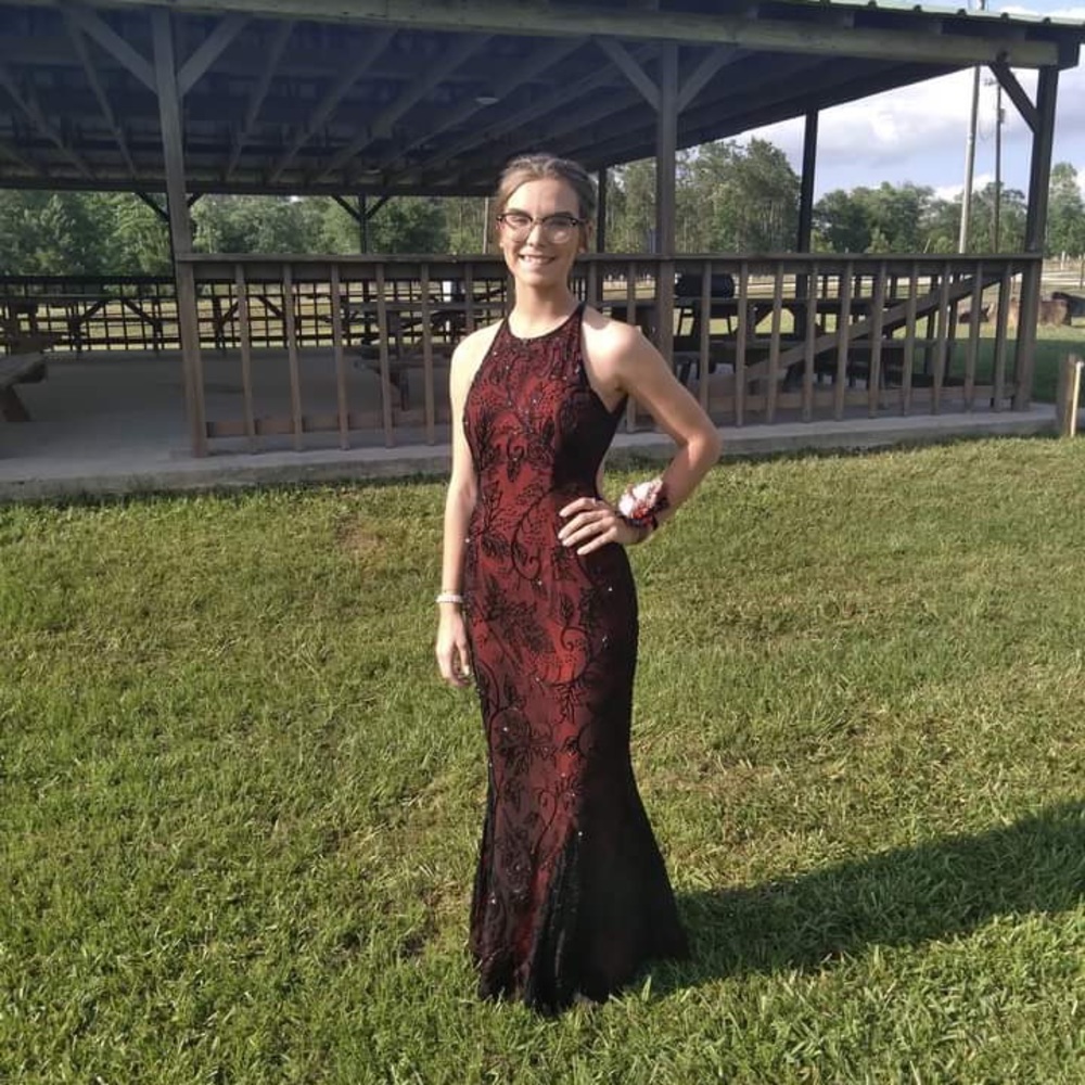 red and black prom dress